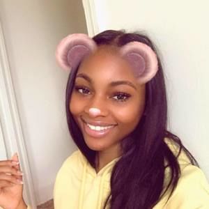 Meet your Posher, Chassidy